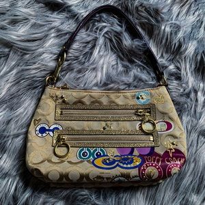 Coach Poppy Hand Bag 👛